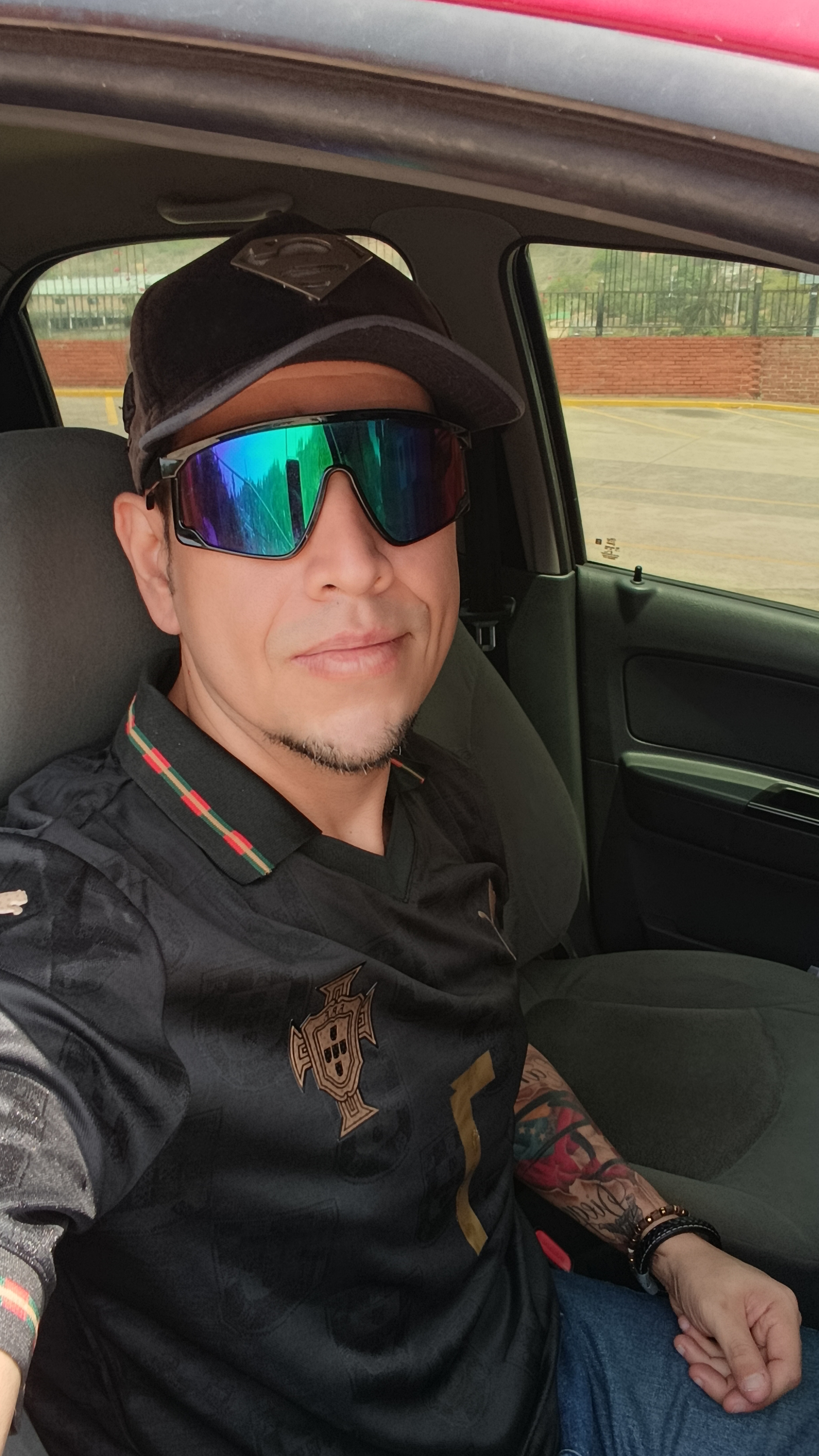 ALEX ENRIQUEZ